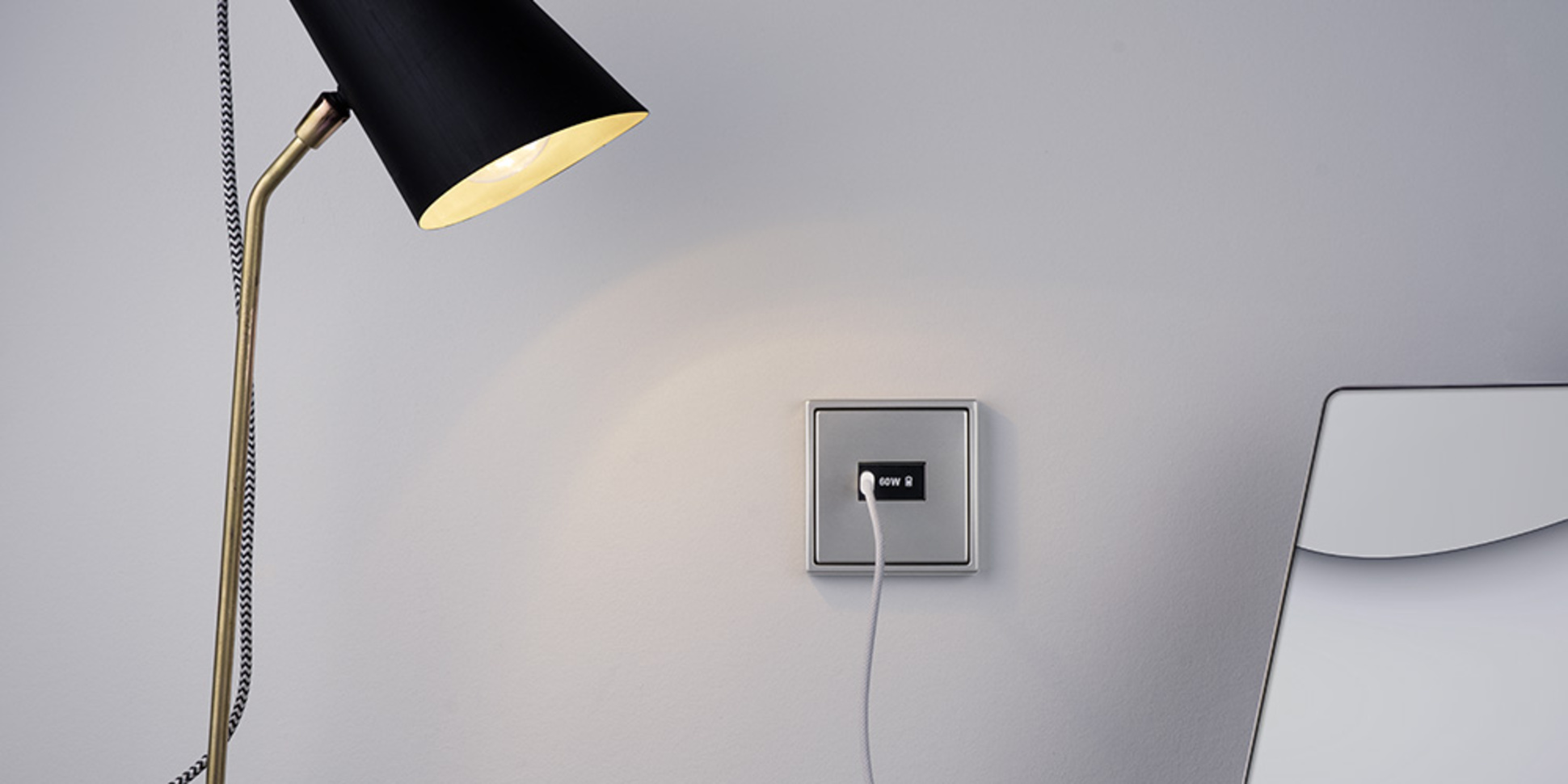Ladegerät USB PD 60 bei Kemnitz Elektrotechnik (Einzelunternehmen) in Bitterfeld-Wolfen