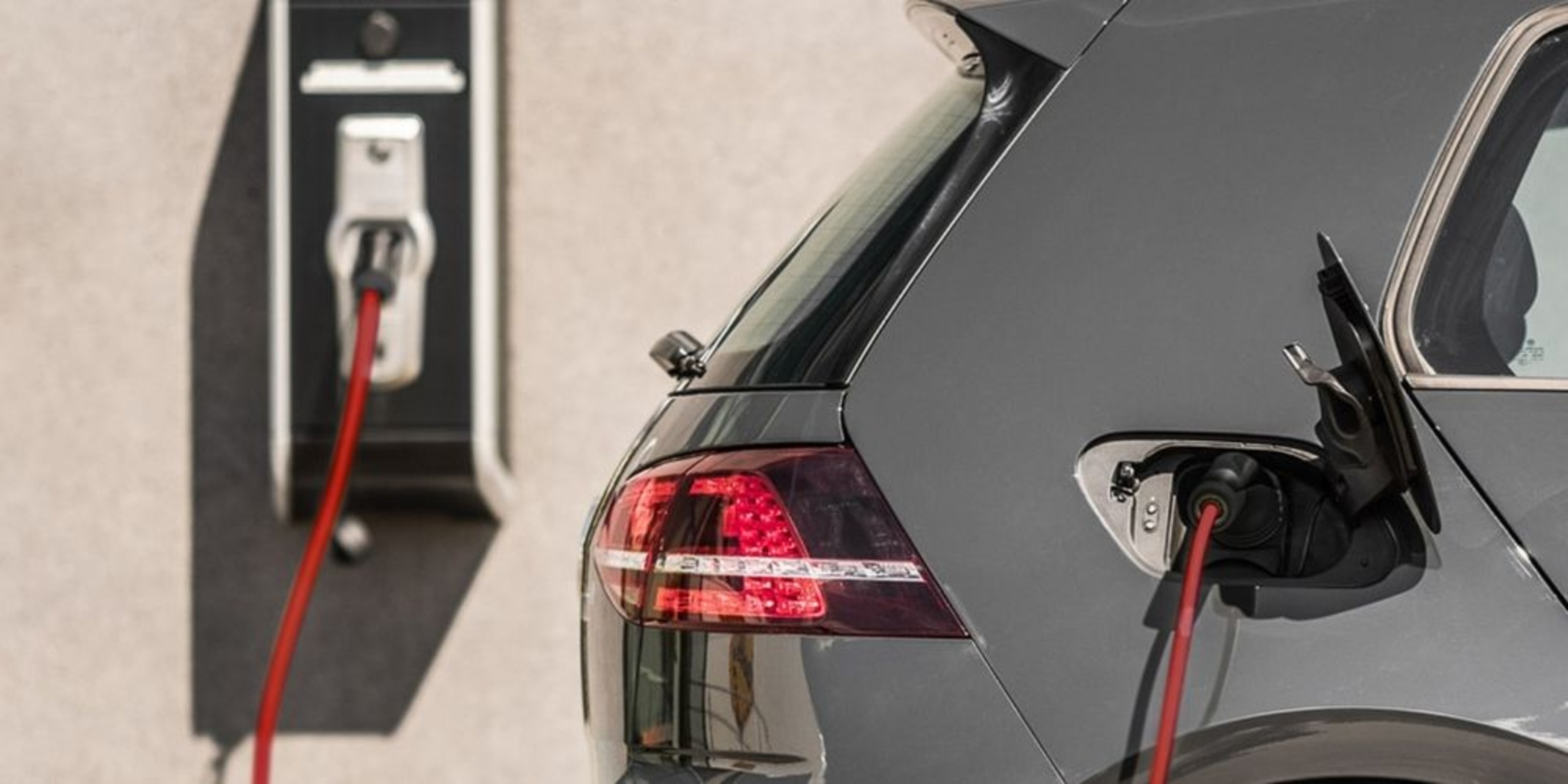Schutz für E-Mobility bei Kemnitz Elektrotechnik (Einzelunternehmen) in Bitterfeld-Wolfen
